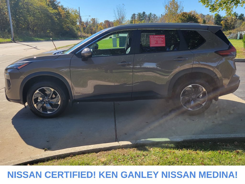 Certified 2024 Nissan Rogue SV w/ SV Premium Package AWD/4WD image 6