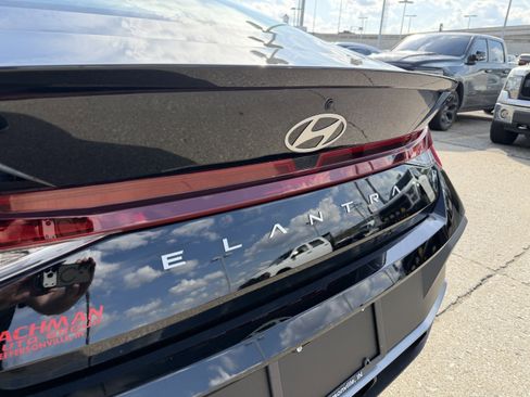 New 2026 Hyundai Elantra Sport FWD image 8