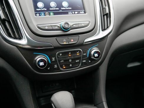 Used 2024 Chevrolet Equinox LT w/ LPO, Floor Liner Package image 29