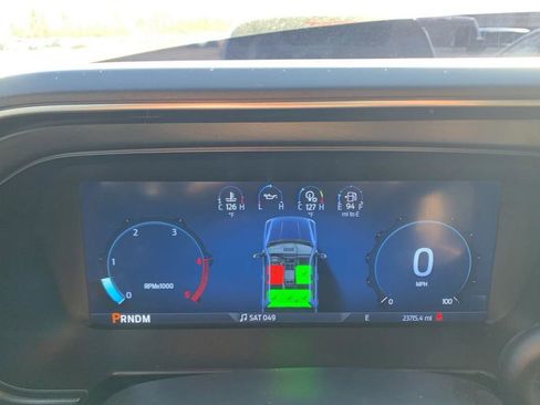 Used 2023 Ford F450 Platinum AWD/4WD image 5