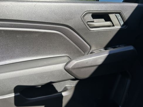 Used 2024 Chevrolet Colorado Trail Boss w/ Advanced Trailering Package image 16