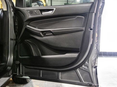 Used 2024 Ford Edge Titanium AWD/4WD image 28