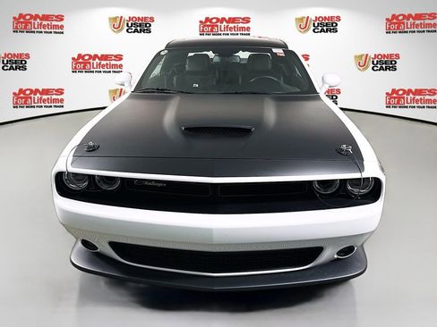 Used 2020 Dodge Challenger R/T w/ T/A Package image 12