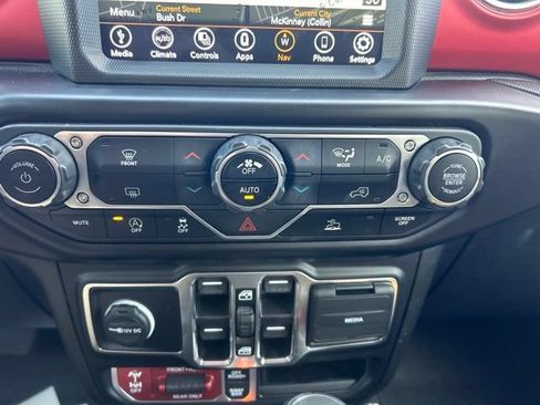 Used 2022 Jeep Gladiator Rubicon w/ Trailer Tow Package AWD/4WD image 22