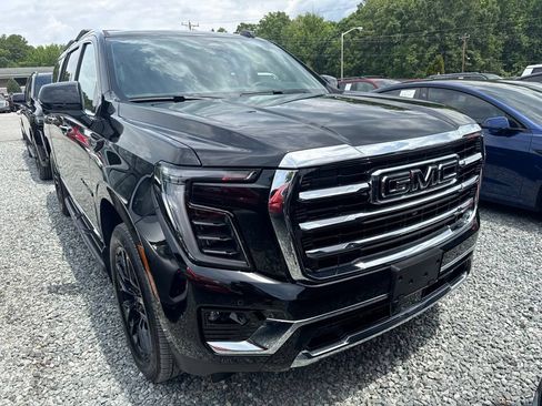 Used 2025 GMC Yukon XL Elevation w/ LPO, Yukon Black Package AWD/4WD image 2