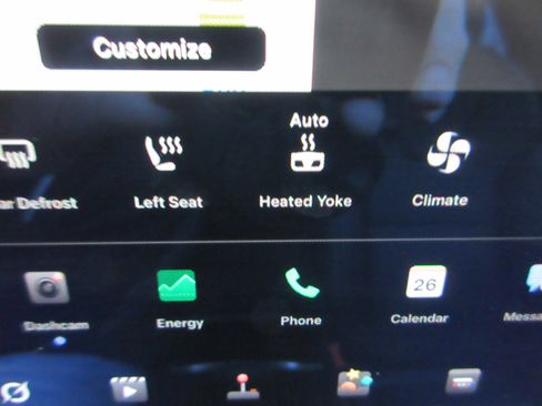 Used 2022 Tesla Model X image 48