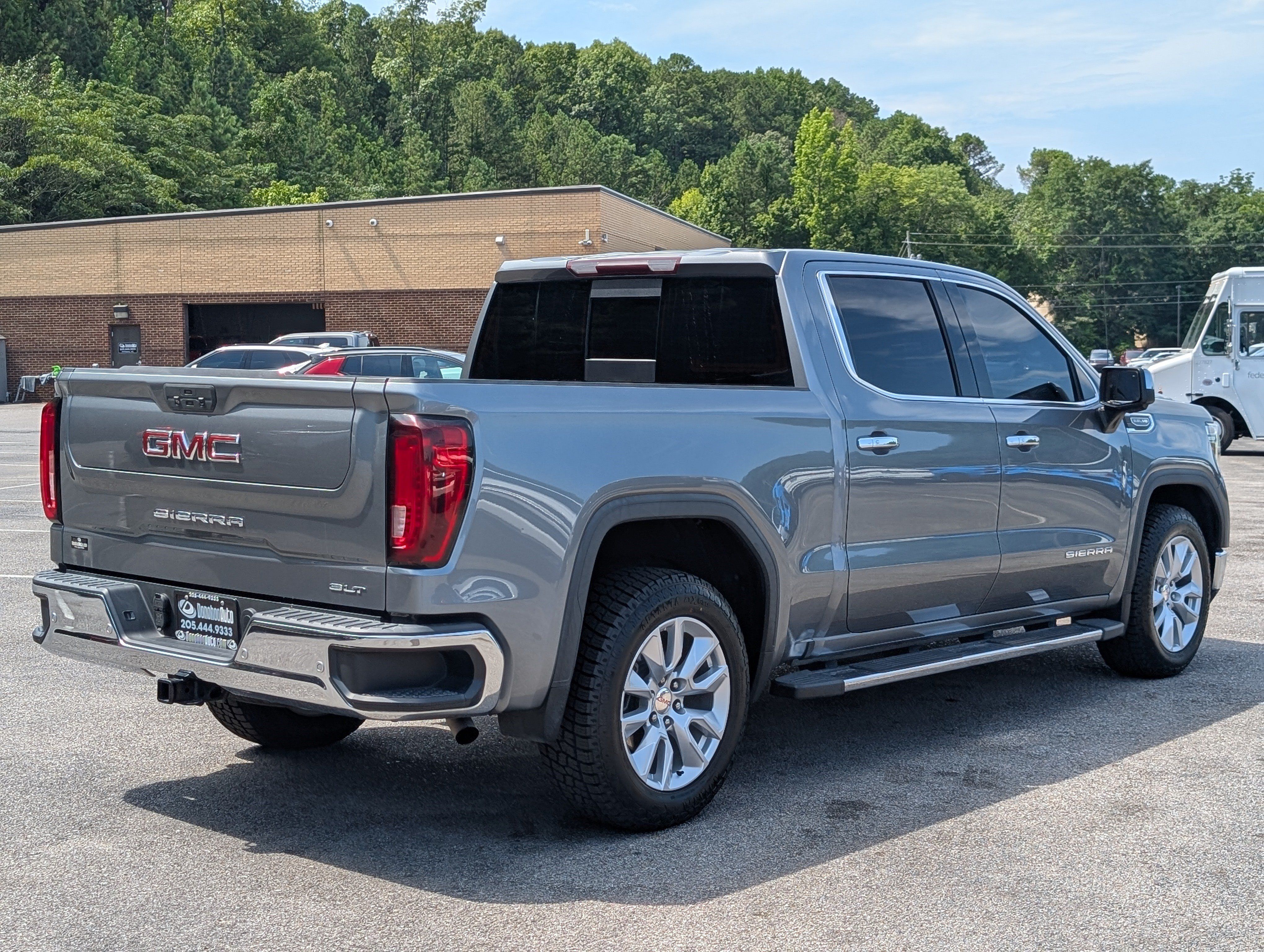 Used 2021 GMC Sierra 1500 SLT w/ SLT Premium Plus Package RWD image 9