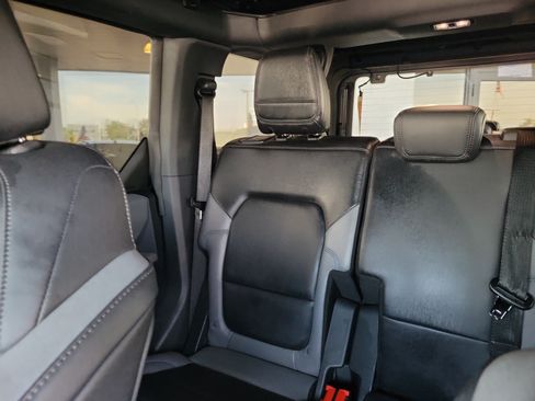 Used 2021 Ford Bronco Black Diamond AWD/4WD image 20