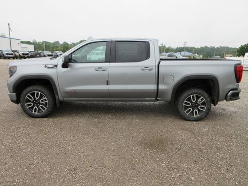 New 2026 GMC Sierra 1500 AT4 w/ AT4 Premium Package AWD/4WD image 9
