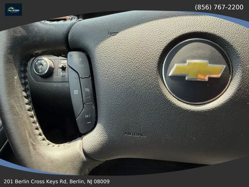 Used 2012 Chevrolet Impala LTZ FWD image 18