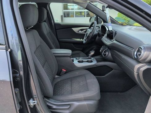 Used 2022 Chevrolet Blazer LT FWD image 30