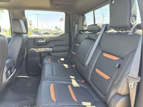 Certified 2019 GMC Sierra 1500 AT4 w/ AT4 Premium Package AWD/4WD image 30