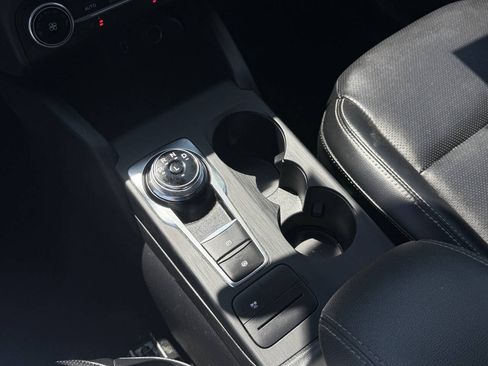 Used 2020 Ford Escape SE Sport AWD/4WD image 26
