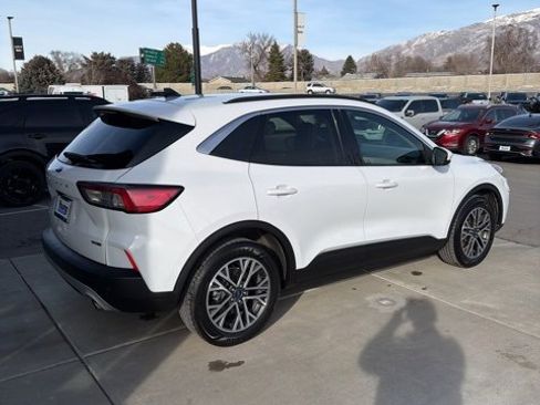 Used 2020 Ford Escape SEL image 4