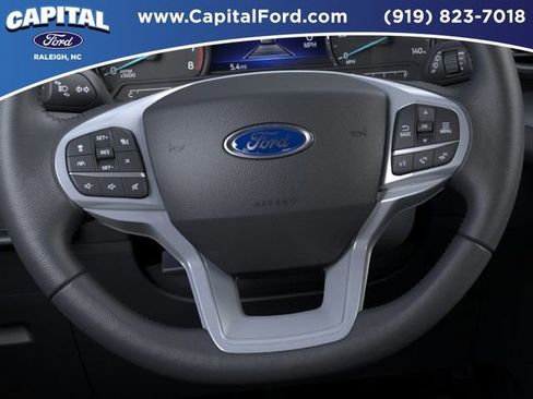 New 2024 Ford Explorer XLT w/ Equipment Group 202A image 12
