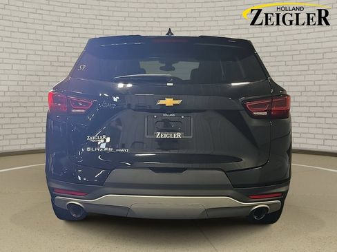 Used 2025 Chevrolet Blazer LT AWD/4WD image 6