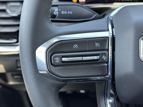 New 2026 GMC Canyon Elevation w/ Convenience Package RWD image 9