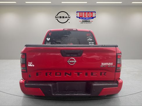 Used 2024 Nissan Frontier SV w/ Technology Package AWD/4WD image 5