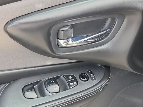 Used 2020 Nissan Murano SV w/ Cargo Package FWD image 13
