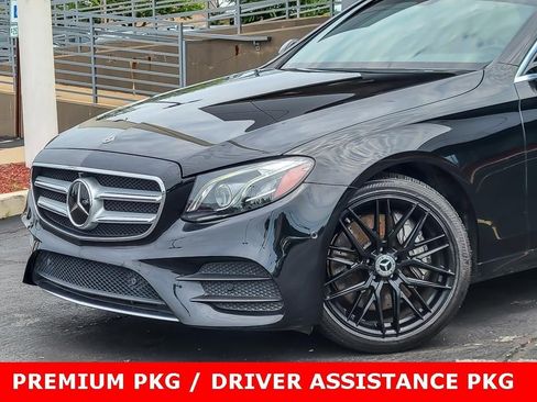 Used 2020 Mercedes-Benz E 450 4MATIC Wagon image 2