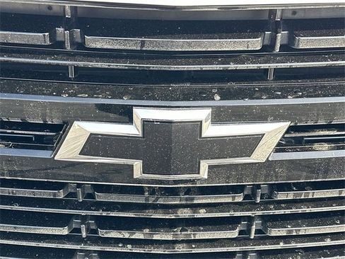 Used 2023 Chevrolet Suburban RST image 30