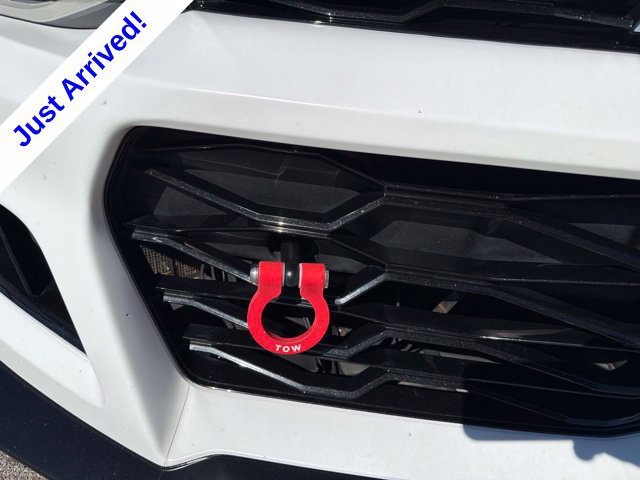 Used 2021 Chevrolet Camaro ZL1 RWD image 9