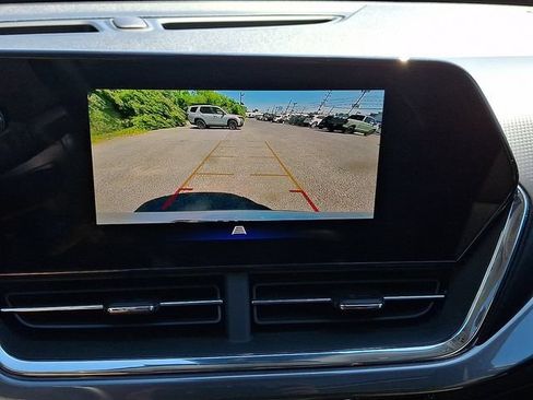 Used 2024 Chevrolet Trax ACTIV w/ Sunroof Package FWD image 18