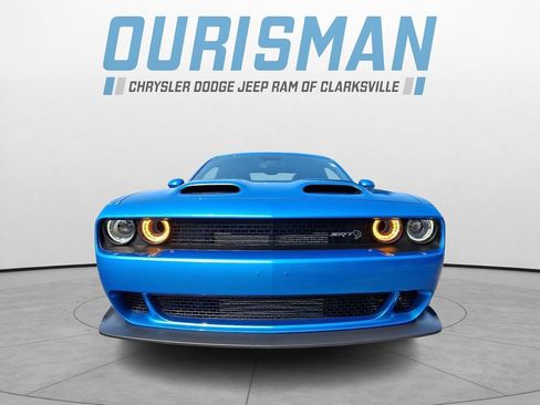 Used 2019 Dodge Challenger SRT Hellcat Redeye RWD image 2