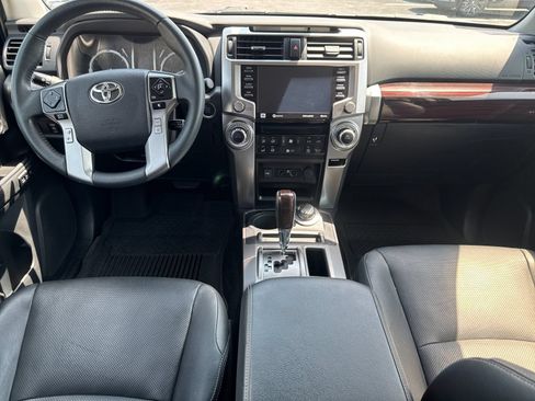 Used 2021 Toyota 4Runner Limited AWD/4WD image 12