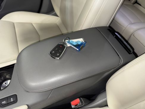 Used 2019 Cadillac XT5 Premium Luxury image 29