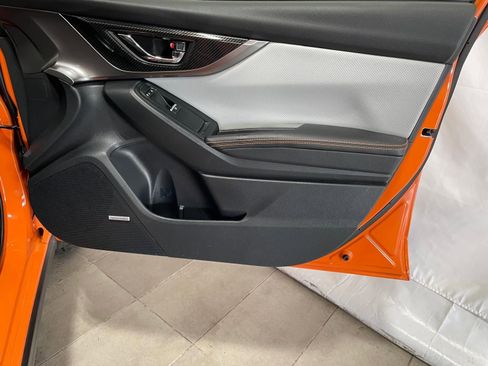 Used 2019 Subaru Crosstrek 2.0i Limited w/ Moonroof Package w/Navigation image 18