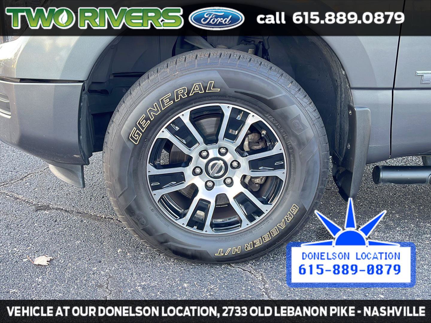Used 2021 Nissan Titan SV w/ Accessory Utility Package RWD image 17
