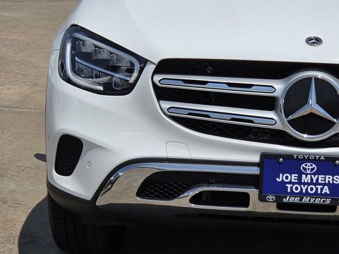 Used 2022 Mercedes-Benz GLC 300 w/ Premium Package Lite image 5