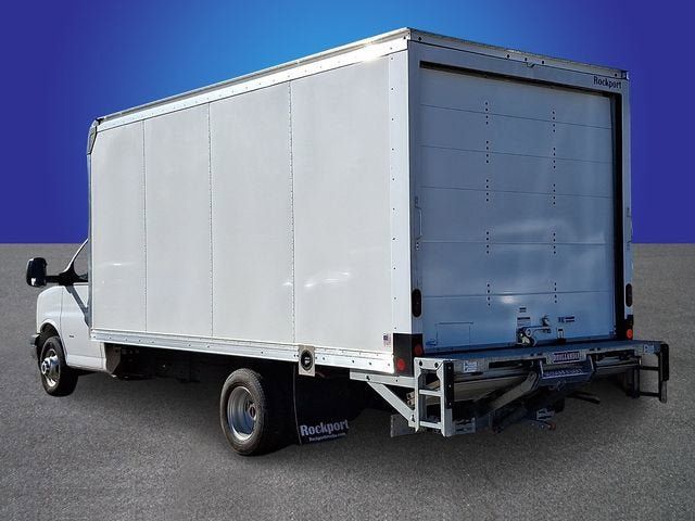New 2024 GMC Savana 3500 Extended w/ Power Convenience Package RWD image 4