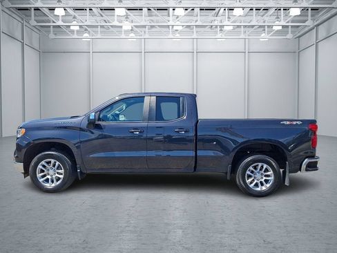 Certified 2023 Chevrolet Silverado 1500 LT AWD/4WD image 9