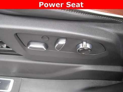 Used 2024 GMC Sierra 2500 Denali Ultimate image 29