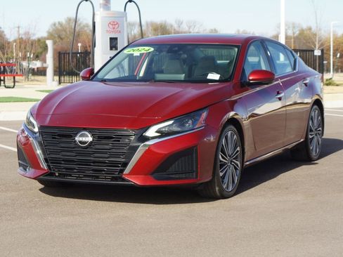 Used 2024 Nissan Altima 2.5 SL image 24