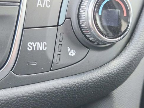 Certified 2023 Chevrolet Equinox RS image 26