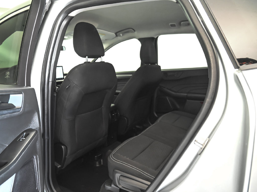 Used 2023 Ford Escape Active w/ Tech Pack #1 AWD/4WD image 34
