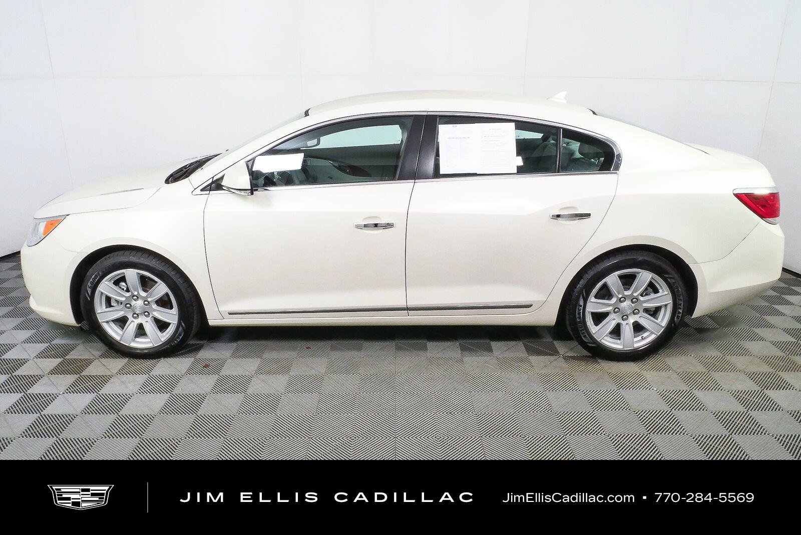 Used 2010 Buick LaCrosse CXL FWD image 22