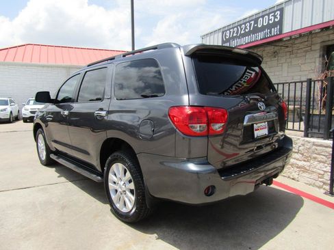 Used 2014 Toyota Sequoia Platinum RWD image 3
