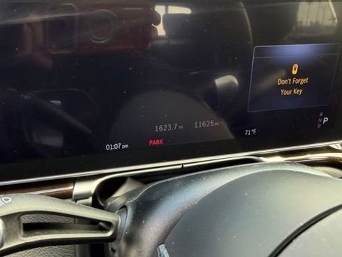 Certified 2023 Mercedes-Benz S 500 4MATIC image 5