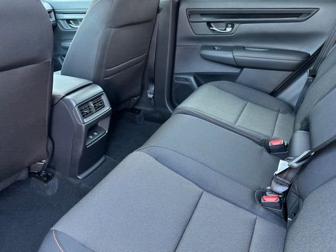 Used 2026 Honda CR-V Sport image 13