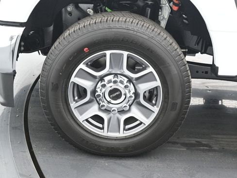 New 2026 Ford F250 Lariat w/ Lariat Premium Package image 23