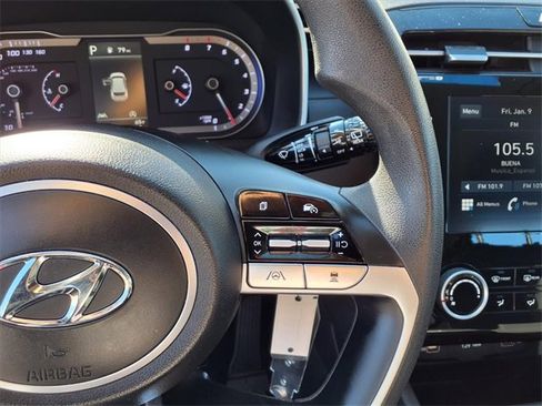 Certified 2024 Hyundai Tucson SE image 16