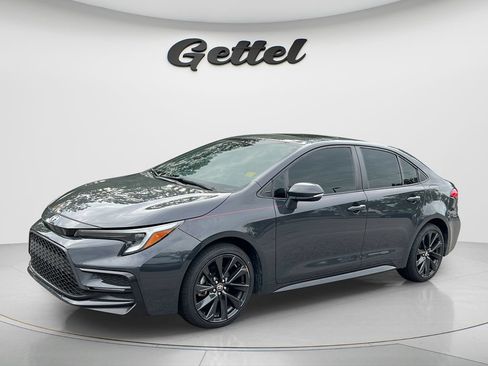 Certified 2024 Toyota Corolla SE w/ SE Premium Package FWD image 1