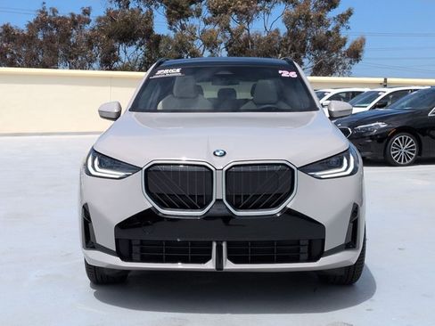 Used 2026 BMW X3 xDrive30i w/ M Sport Package AWD/4WD image 2