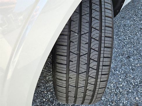 New 2025 Volvo XC60 T8 Plus w/ Protection Package Premier image 26