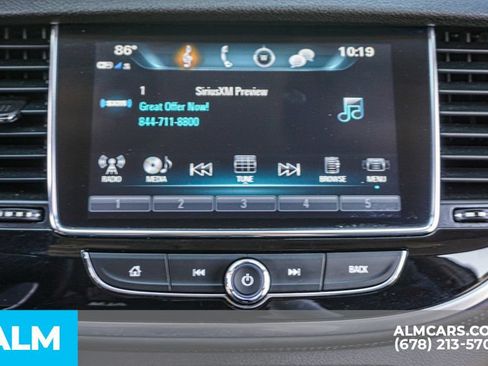 Used 2021 Buick Encore Preferred AWD/4WD image 37