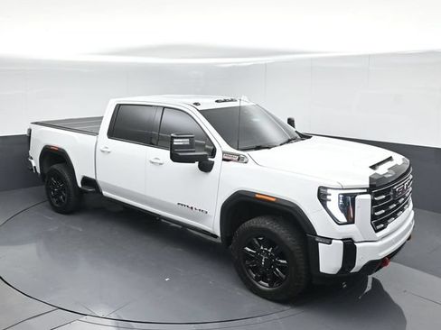 Used 2025 GMC Sierra 2500 AT4 AWD/4WD image 41